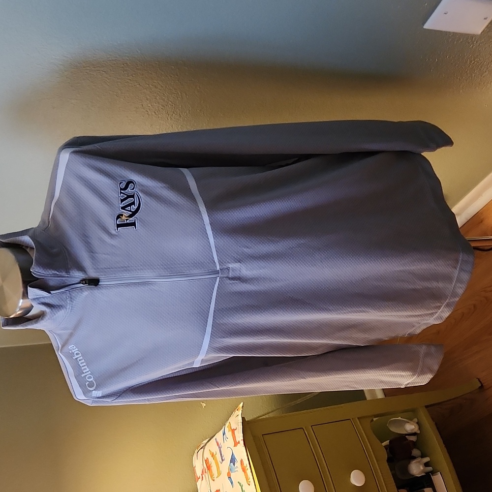 Tampa Bay Rays Columbia Golf  1/2 zip jacket. Never worn, tags removed.